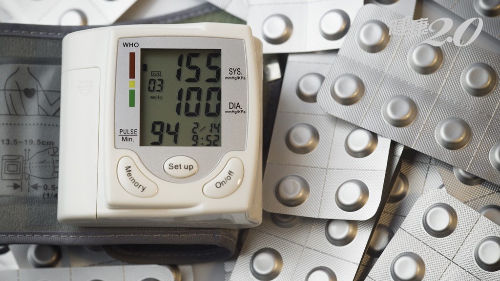 吃<span style="color:#1BA42B;">降血脂藥</span>會失智？血脂下降可以停吃<span style="color:#1BA42B;">降血脂藥</span>？權威醫師給解答