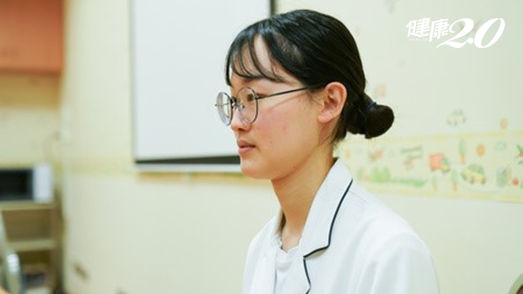收下巴 收下巴