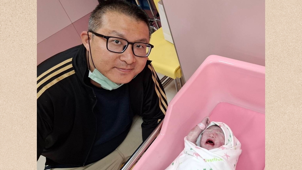 他抗癌成功喜迎二寶！達文西搭配1方法加速康復 降低大腸直腸<span style="color:#1BA42B;">癌復發</span>