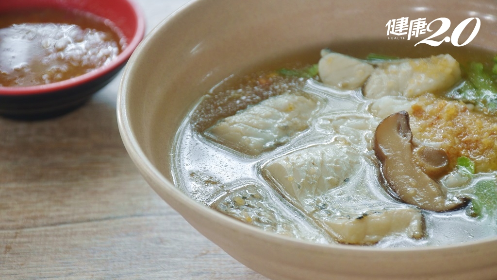 必學鱸魚去腥法！無酒精4招煮出鮮甜鱸魚湯 病患及<span style="color:#1BA42B;">產婦</span>放心喝