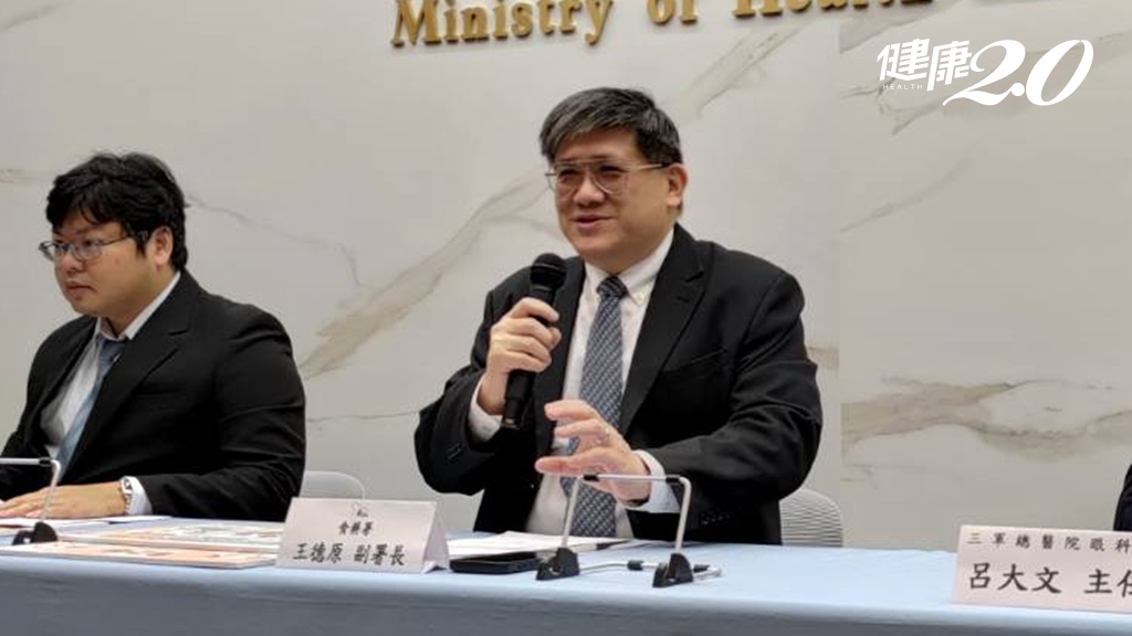 最懂人工水晶體官員用那種水晶體？白內障年輕化 食藥署官員選這種人工水晶體