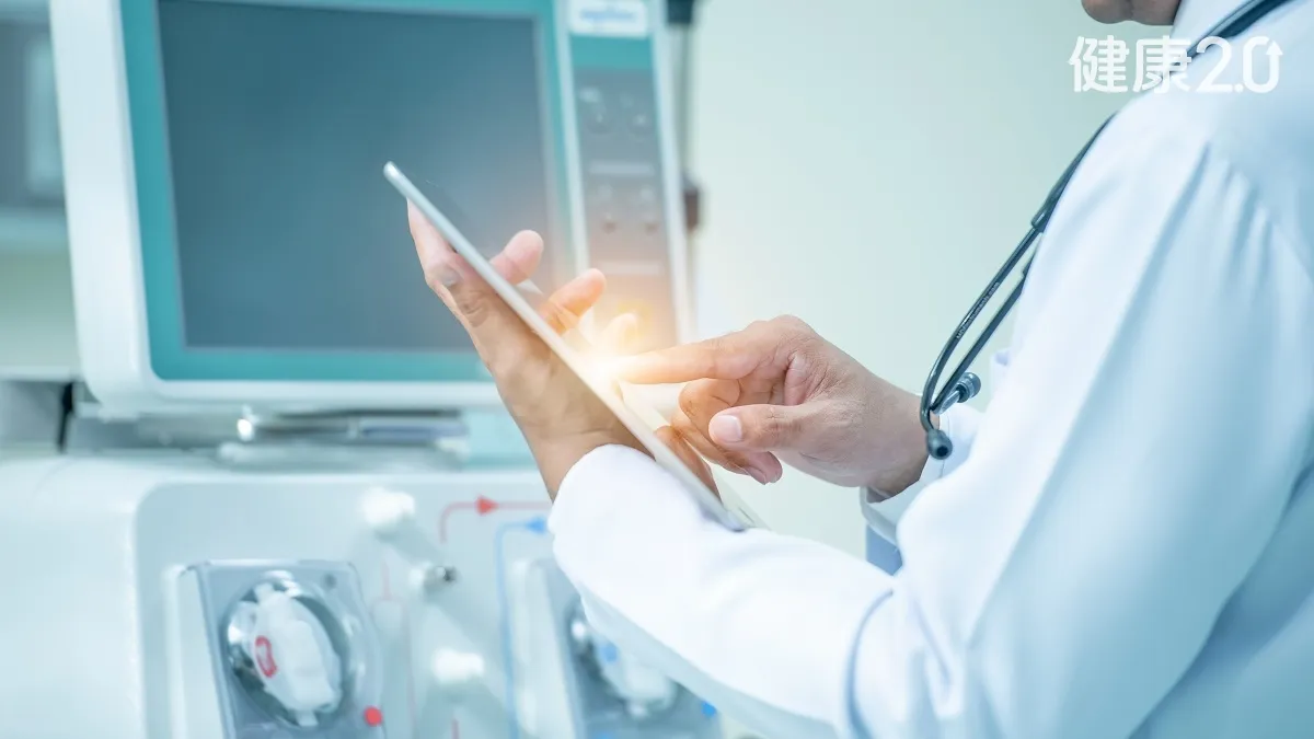 感冒、打疫苗竟可能誘發罕病！她忽略蛋白尿險送命 醫呼籲3警訊別大意