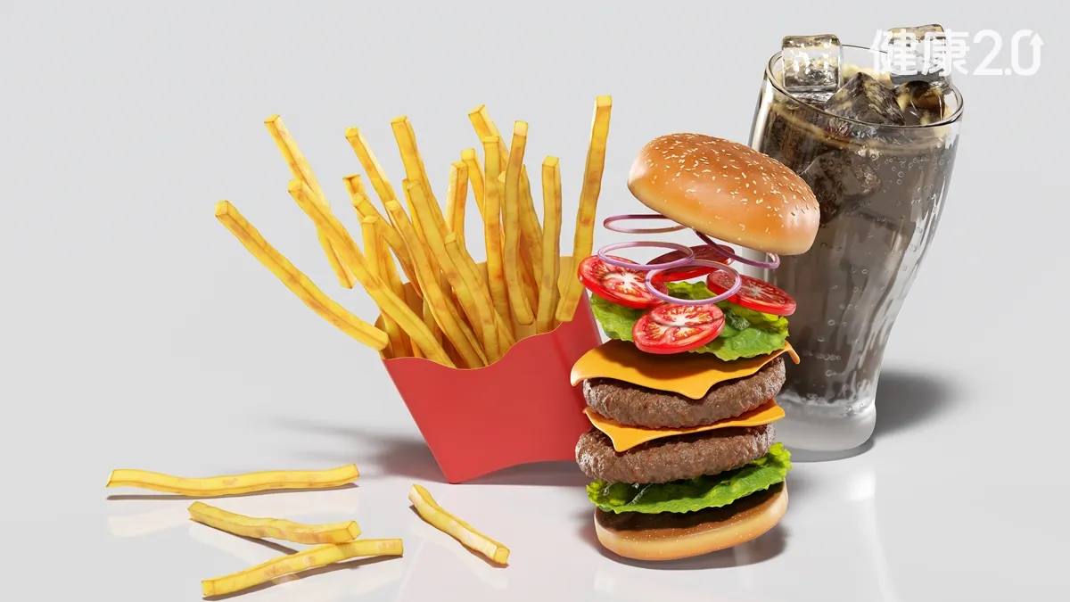 薯條和可樂竟能緩解偏頭痛！醫師實測麥當勞神奇組合 這些飲料也有用