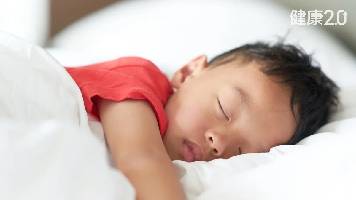 4歲童竟有黑眼圈！醫警告這種病 恐失智、中風、罹癌