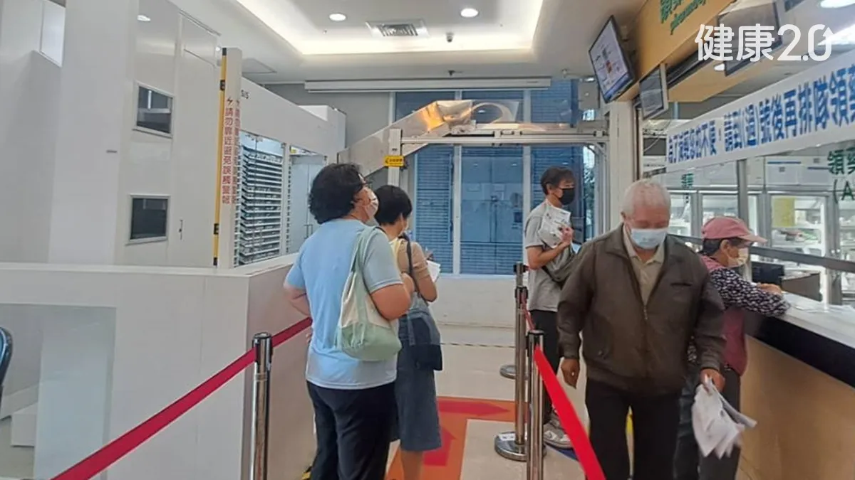 <span style="color:#1BA42B;">醫院藥師</span>荒！台大北護啟用智慧藥局 優化調劑作業留才