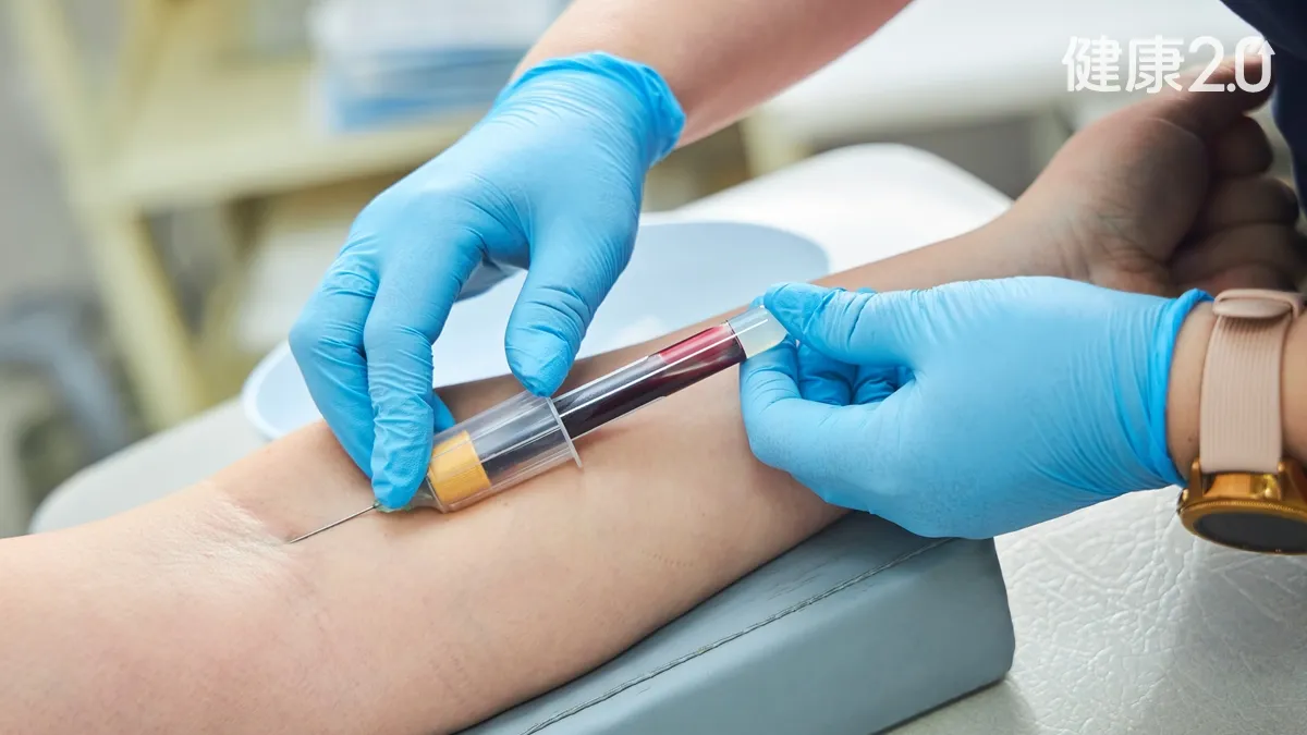 抽血前能喝水？一定要空腹？禁食幾小時最好？醫檢師來解答/medical/360364