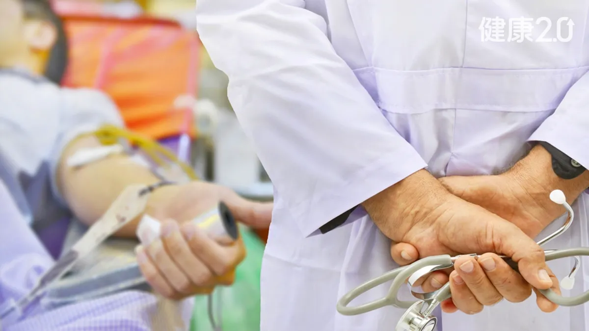 他早餐喝綠拿鐵竟差點洗腎！名醫警告：腎臟不好別碰7種早餐