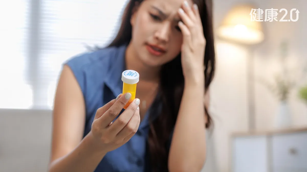 Doctor Warns Against Taking Aspirin for Migraines to Prevent Stroke Due to Bleeding Risks