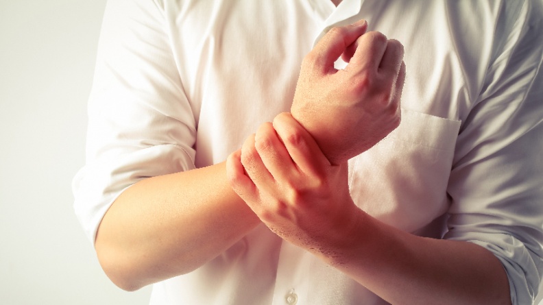 聰明選！腕隧道症候群４種免開刀療法