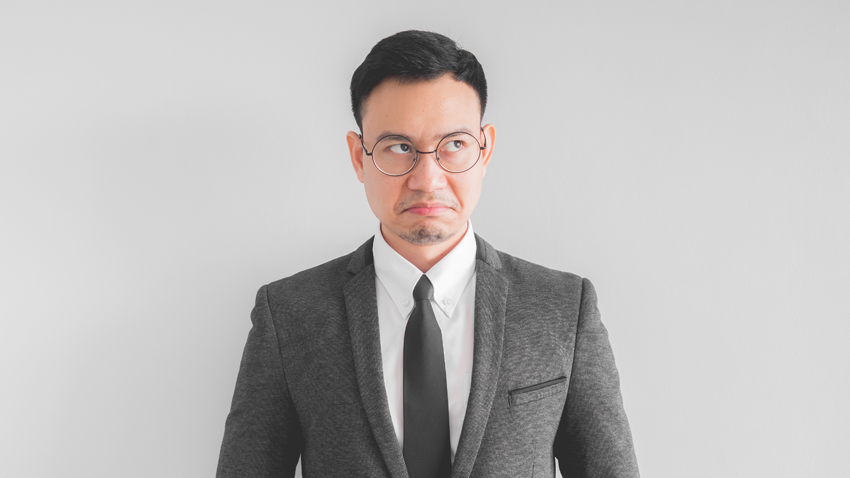 老是懷疑妻子出軌……他得了「奧賽羅症候群」