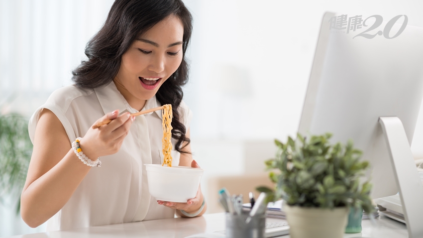 什麼！「外食族」比「帶便當族」易得乳癌？