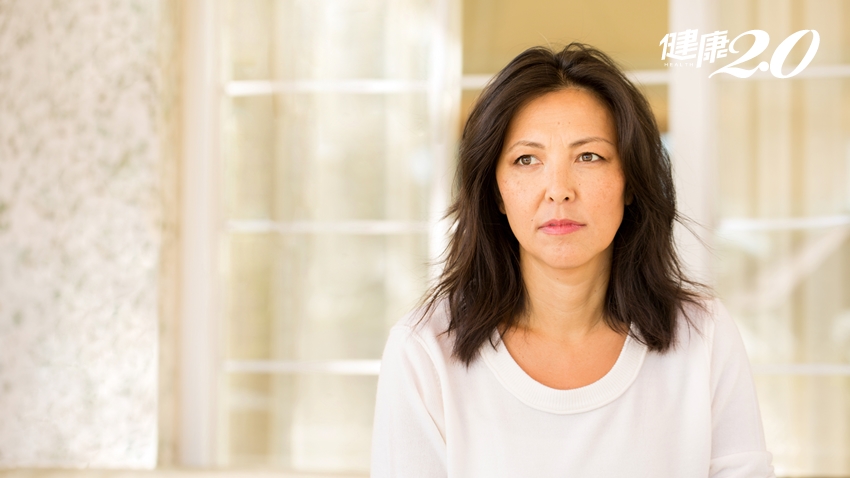 更年期會持續多久？<span style="color:#1BA42B;">不舒服</span>的感覺沒完沒了！婦科醫教你分辨