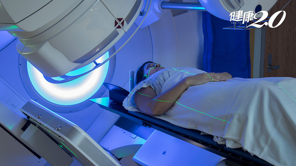 對抗乳癌方法再+1！放射線治療搭配荷爾蒙抑制劑 可有效控制乳癌