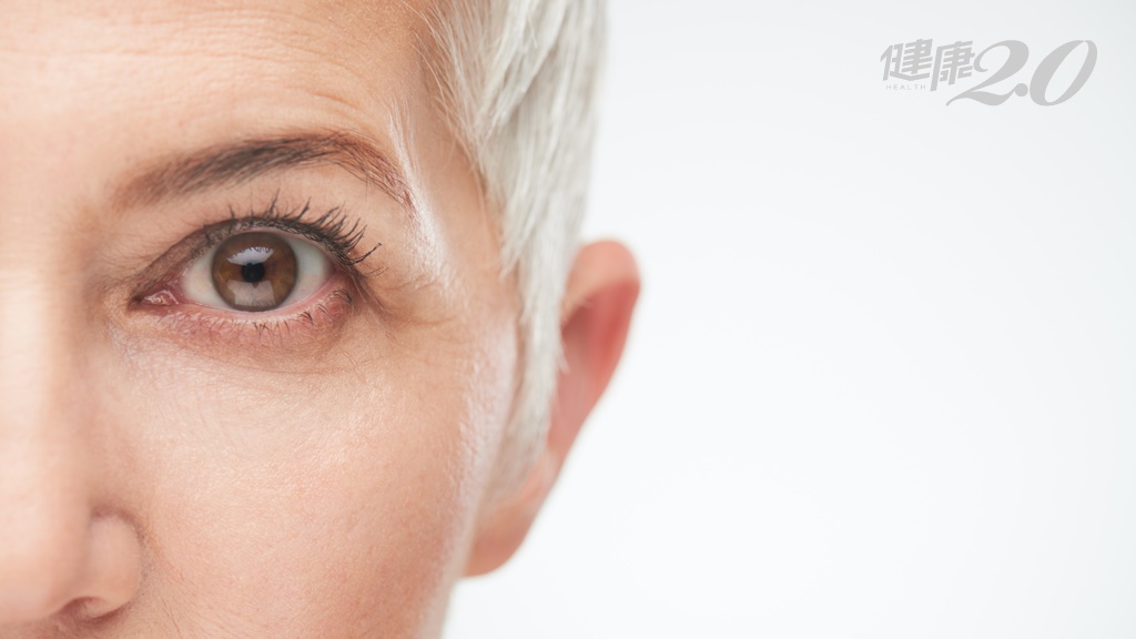 眼睛疼痛、看不清？做過白內障手術要小心 當心這疾病 嚴重恐<span style="color:#1BA42B;">失明</span>