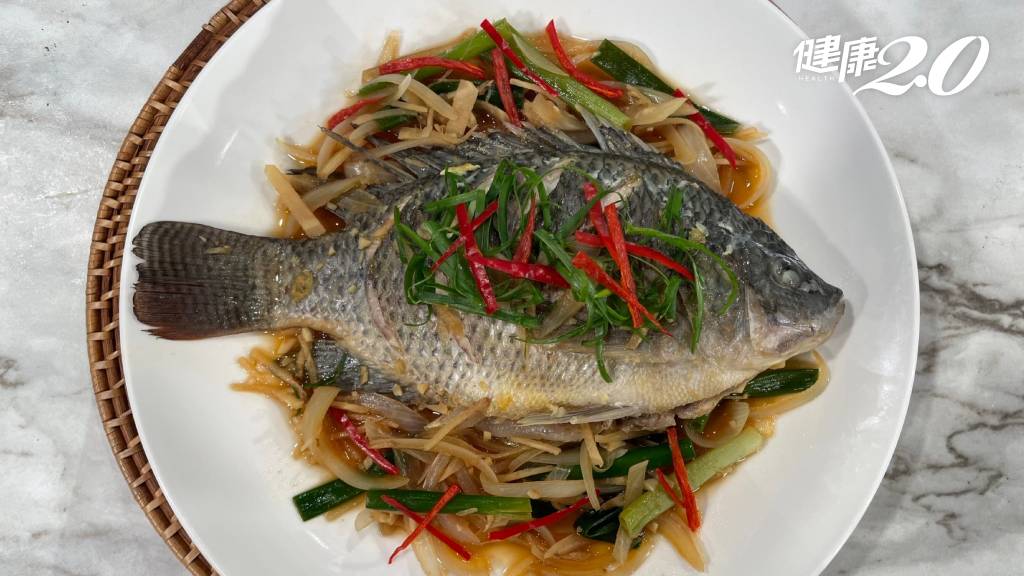 食譜／改善胃食道逆流！簡易家常魚料理 幫助保護消化道健康－蔥燒鮮魚