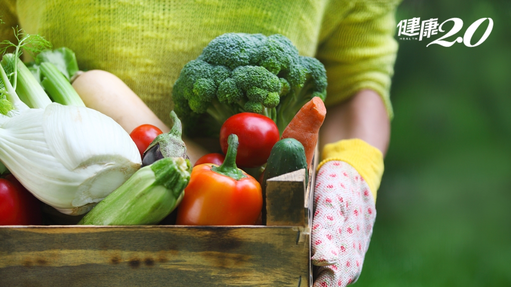 副院長揭最強防癌5招！冬季首推吃「最佳防癌食物」 預防乳癌、食道癌、大腸癌效果好
